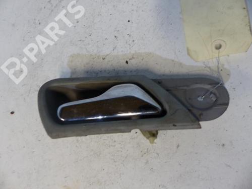 Used Front right interior door handle Front right interior door handle MERCEDES-BENZ C-CLASS (W203) C 200 CDI (203.004) (116 hp) 10608277 10608277