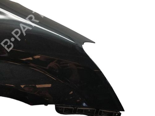 Used Right front fenders TOYOTA COROLLA Verso (ZER_, ZZE12_, R1_) 2.2 D-4D (AUR10_, AUR10R) (136 hp) 25087443