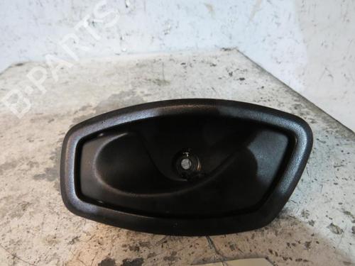 Used Front left interior door handle RENAULT MEGANE III Grandtour (KZ0/1) 1.5 dCi (KZ09, KZ0D, KZ1G, KZ29, KZ14, KZ1W, KZ10, KZ1F,... (110 hp) 25108934