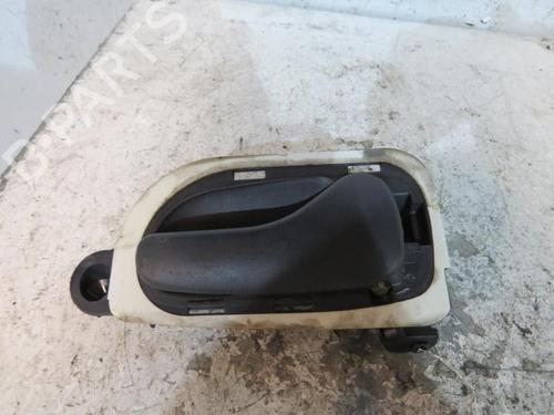 Højre bagtil invendig håndtag RENAULT ESPACE III (JE0_) 2.2 dCi (JE0S) (115 hp) 25092581
