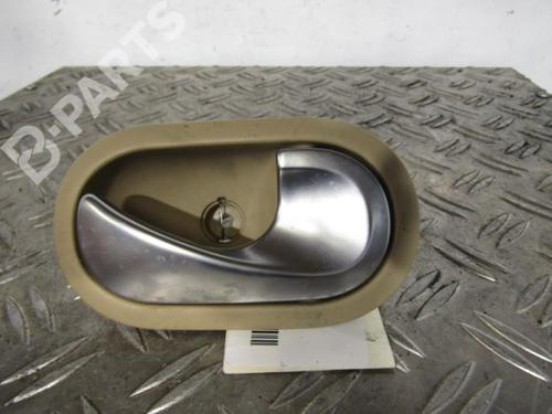Used Front right interior door handle Front right interior door handle RENAULT MODUS / GRAND MODUS (F/JP0_) 1.6 (JP03, JP0B, JP0U, JP0Y, JP1G) (112 hp) 10591181 10591181