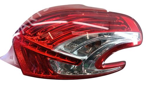 Used Right taillight PEUGEOT 208 I (CA_, CC_) 1.2 VTI 82 (82 hp) 25601107