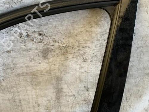 Left front door BMW 3 (E90) 330 d | BP25074965C2 