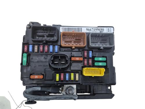 Fuse box CITROËN C3 II (SC_) 1.4 HDi 70 (SC8HZC, SC8HR0, SC8HP4) | BP33610451E1  - Image 5