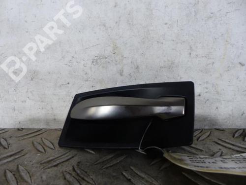 Used Front left interior door handle Front left interior door handle BMW 5 Touring (E61) 530 d (218 hp) 10584988 10584988