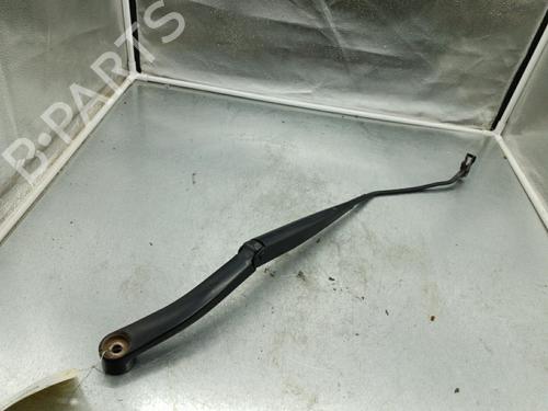 Used Front windshield wiper arm CHEVROLET ORLANDO (J309) 2.0 D (163 hp) 25063115