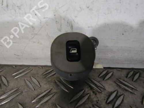 Used Right rear window switch CITROËN XSARA PICASSO (N68) 1.6 HDi (109 hp) 25084358
