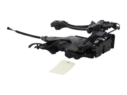 rear-left-lock-volvo-v50-545-2003-2004-2005-2006-2007-2008-2009-2010-2011-2012-40094258 main image