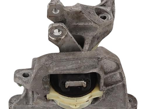 Used Engine mount Engine mount PEUGEOT EXPERT Van (V_) 2.0 BlueHDi 120 (122 hp) 33989816 33989816