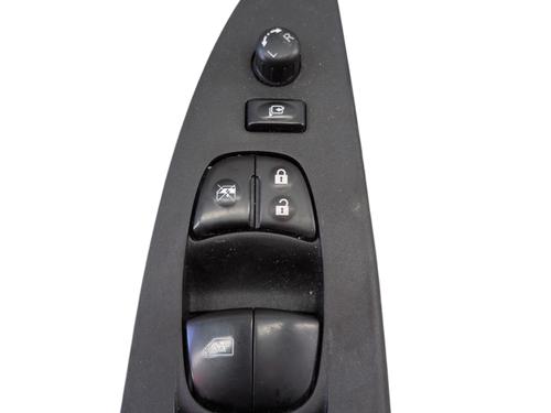 Used Left front window switch Left front window switch NISSAN PULSAR Hatchback (C13) 1.5 dCi (110 hp) 33307918 33307918