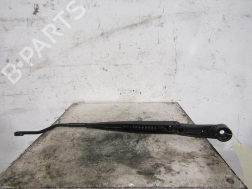 Used Front windshield wiper arm CHEVROLET SPARK (M300) 1.0 (68 hp) 25096438