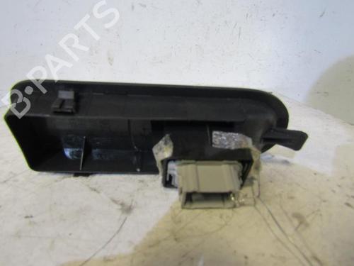 Used Right front window switch Right front window switch RENAULT SCÉNIC II (JM0/1_) [2003-2010] 25107130 25107130