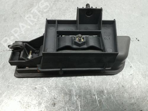 Used Front right interior door handle Front right interior door handle RENAULT SUPER 5 (B/C40_) 1.1 (48 hp) 25104101 25104101