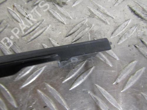 Front windshield wiper arm BMW 5 (E60) 525 d | BP25069954C143 