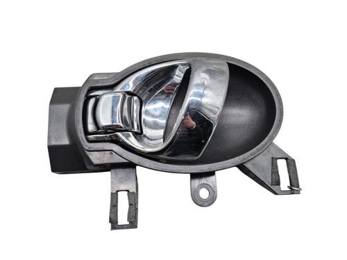 Used Front left interior door handle Front left interior door handle NISSAN JUKE (F15) 1.5 dCi (110 hp) 25071897 25071897