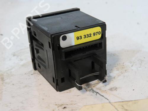 warning-switch-opel-meriva-a-mpv-x03-2003-2004-2005-2006-2007-2008-2009-2010-25069091 main image