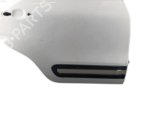 right-rear-door-fiat-500l-351_-352_-2012-36094755 main image