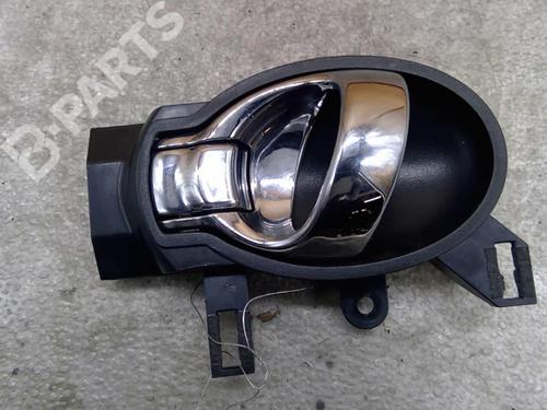 Used Rear left interior door handle Rear left interior door handle NISSAN JUKE (F15) 1.5 dCi (110 hp) 10579198 10579198