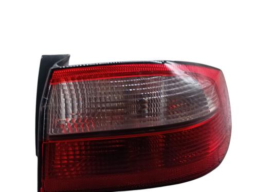 Højre baglygte RENAULT LAGUNA II (BG0/1_) 1.6 16V (BG0A, BG0L) (107 hp) 29327034