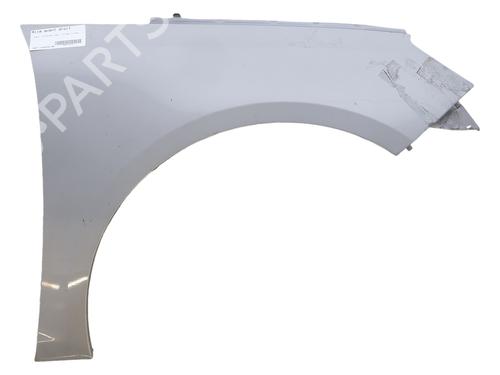 Used Right front fenders Right front fenders 39113108 39113108