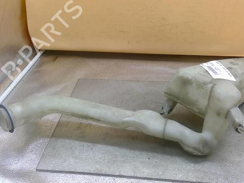 Used Windscreen washer tank VW POLO (9N_, 9A_) 1.2 12V (64 hp) 25110468