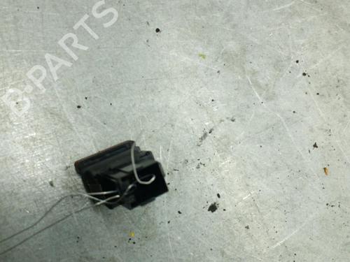 Used Warning switch Warning switch AUDI A3 (8P1) [2003-2013] 25104242 25104242