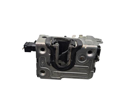 Used Rear right lock DACIA SANDERO 1.4 (BS0C, BS0A, BS0G, BS1F, BS0E) (75 hp) 30572153