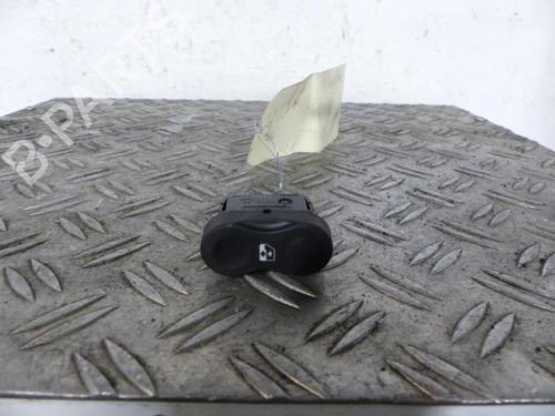 Right front window switch DACIA SANDERO 1.5 dCi | BP25108093I26 - Image 2