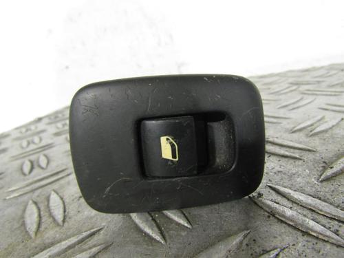 Left rear window switch CITROËN C5 III (RD_) 1.6 HDi 110 (RD9HL0, RD9HR8, RD9HRA) | BP25108557I29 - Image 2