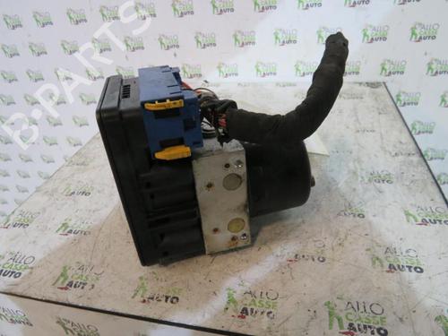 Used ABS pump ABS pump RENAULT ESPACE IV (JK0/1_) 2.2 dCi (JK0H) (150 hp) 25097196 25097196