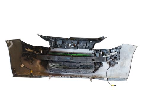 Front bumper CITROËN C3 II (SC_) 1.1 i | BP31193599C7 
