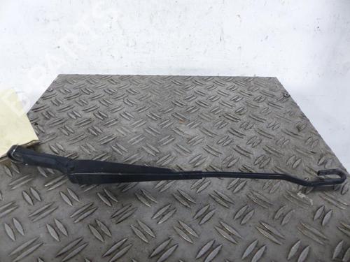 Used Front windshield wiper arm SEAT CORDOBA (6K1, 6K2) [1993-2002]  25091578