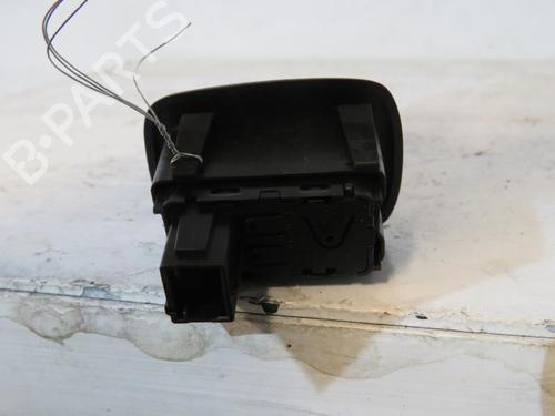 Used Left rear window switch Left rear window switch CITROËN C3 II (SC_) 1.2 VTi 82 (82 hp) 25094617 25094617