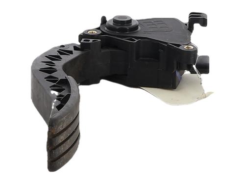 Used Pedal Pedal 38069998 38069998