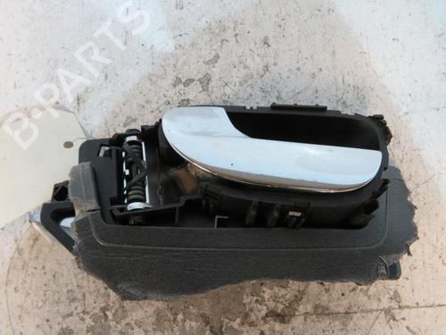 Used Front left interior door handle PEUGEOT 307 Break (3E) 1.6 HDi (90 hp) 25109897