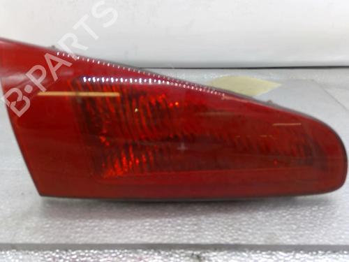Used Left tailgate light Left tailgate light ALFA ROMEO 147 (937_) 1.9 JTD (937.AXD1A, 937.BXD1A, 937.AXV1A, 937.BXB1A,... (115 hp) 25082771 25082771
