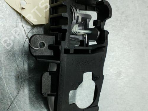 Used Front right interior door handle HYUNDAI i30 (PDE, PD, PDEN) 1.6 CRDi (110 hp) 25104902