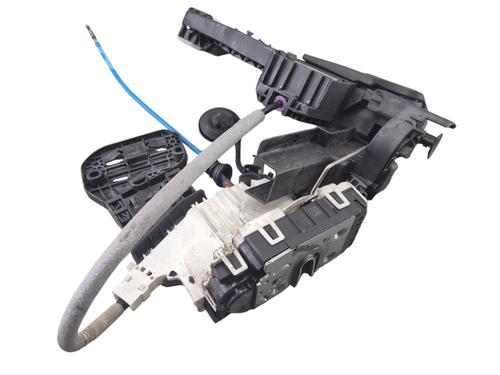 Front left lock MERCEDES-BENZ GLA-CLASS (X156) GLA 220 d (156.903) | BP25097826C98 