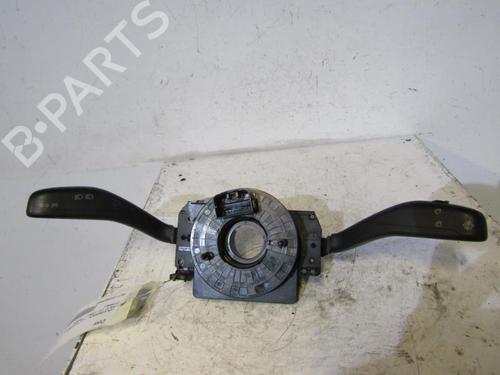 Used Steering column stalk VW POLO (9N_, 9A_) 1.4 TDI (75 hp) 25082919
