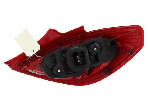 Used Left taillight Left taillight 39521532 39521532