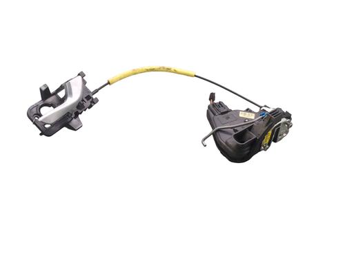 front-right-lock-kia-stonic-yb-2017-32699676 main image