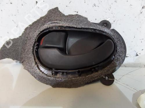 Venstre bak invendig håndtak PEUGEOT 406 Break (8E/F) 2.0 HDI 110 (109 hp) 25096753