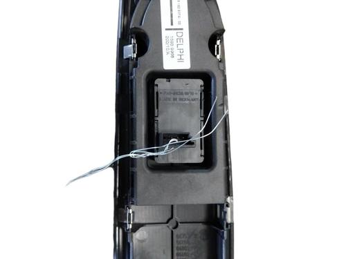 Used Right front window switch BMW 1 (E81) 118 d (143 hp) 25076185