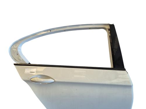 Used Right rear door Right rear door 25060936 25060936