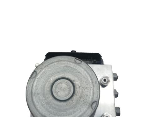 Used ABS pump PEUGEOT 3008 II SUV (MC_, MR_, MJ_, M4_) 1.5 BlueHDi 130 (131 hp) 25062073