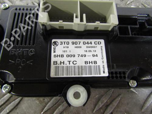 Used Climate control Climate control SKODA SUPERB II (3T4) 2.0 TDI 16V (140 hp) 25080225 25080225