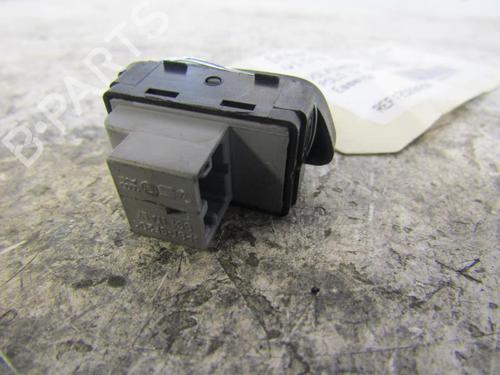Used Right front window switch Right front window switch VW POLO IV (9N_, 9A_) 1.4 16V (75 hp) 25063928 25063928