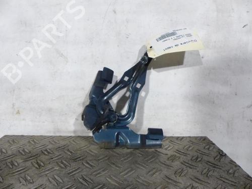 Used Hinge/Door check strap MAZDA 5 (CR) 2.0 CD (CR19) (110 hp) 25079956