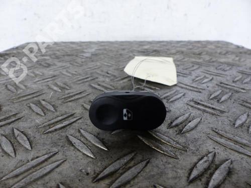 left-front-window-switch-dacia-sandero-15-dci-8200602227-2008-10587816 main image