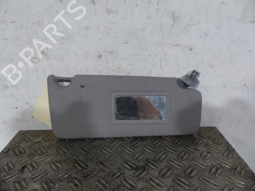 Used Right sun visor Right sun visor 25065598 25065598